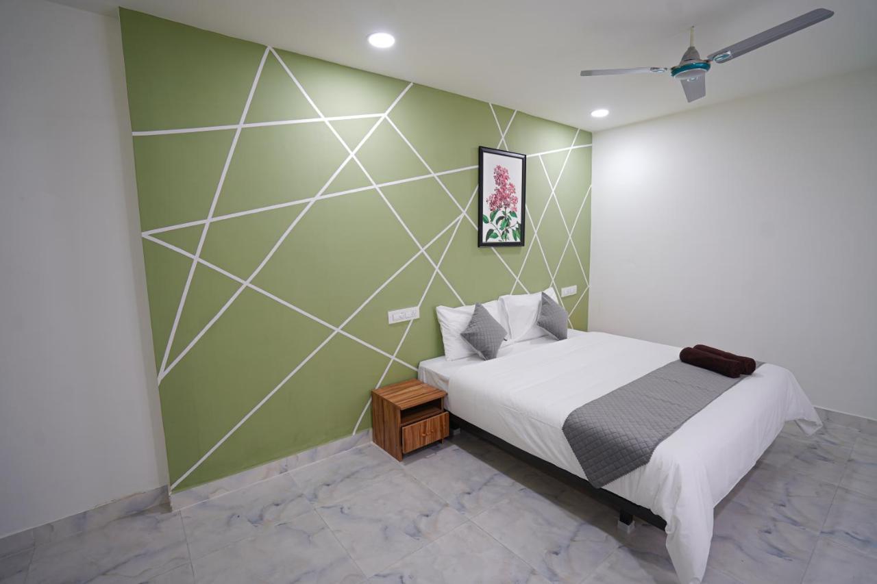 Mahasri Studio Apartments- Brand New Fully Furnished Air Conditioned Studio Apartments Tirupati Kültér fotó